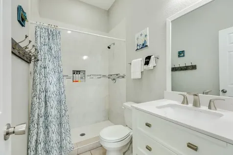 415 14th Street Galveston TX 77550