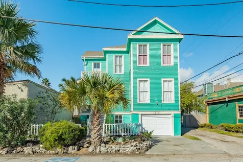 415 14th Street Galveston TX 77550