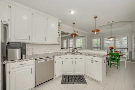 2905 Aztec Court College Station TX 77845
