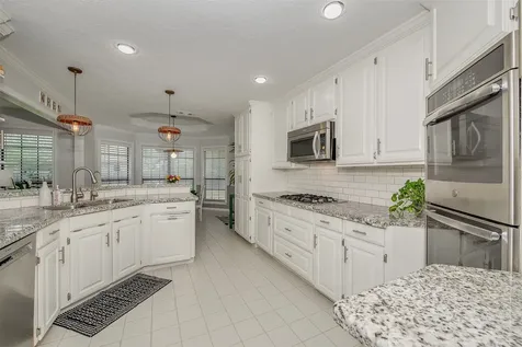 2905 Aztec Court College Station TX 77845