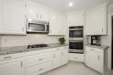 2905 Aztec Court College Station TX 77845