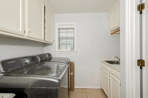 2905 Aztec Court College Station TX 77845