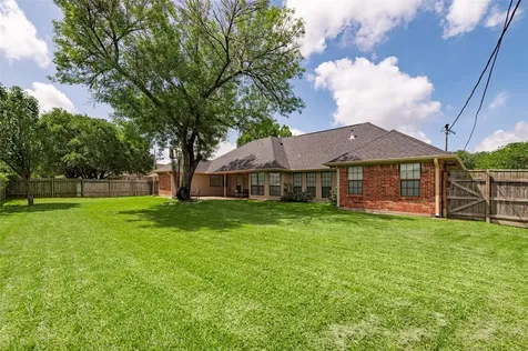 2905 Aztec Court College Station TX 77845