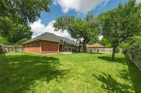 2905 Aztec Court College Station TX 77845