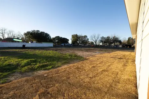20733 Emerald Street Prairie View TX 77484