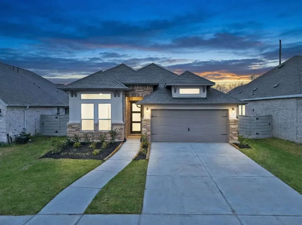 2326 Honeyberry Shrub Drive Manvel TX 77578