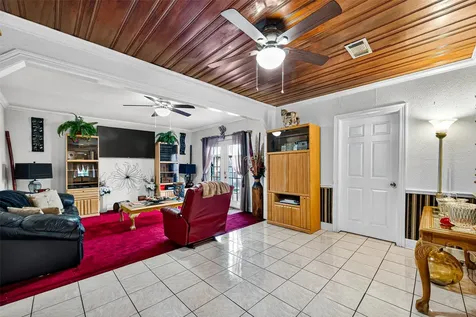 5102 Cortelyou Lane Houston TX 77021