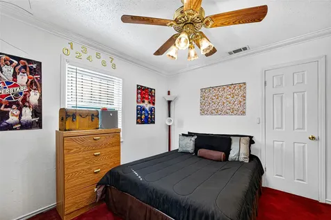 5102 Cortelyou Lane Houston TX 77021