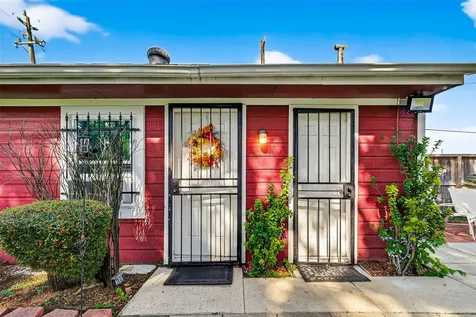 5102 Cortelyou Lane Houston TX 77021