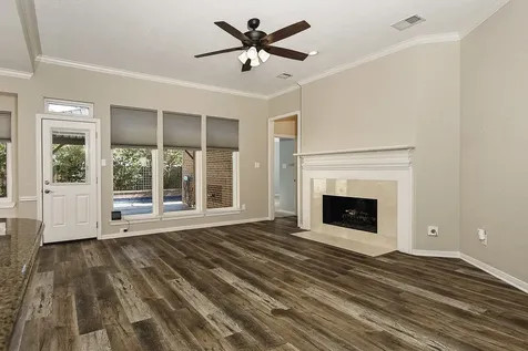 6 Thornbush Place The Woodlands TX 77381