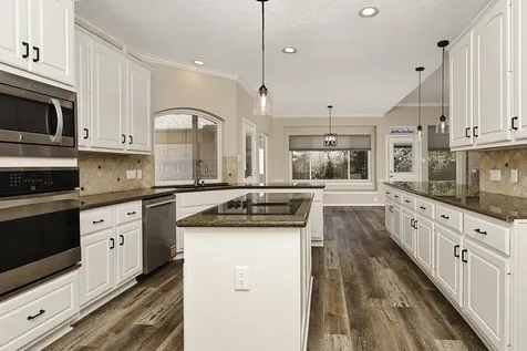6 Thornbush Place The Woodlands TX 77381
