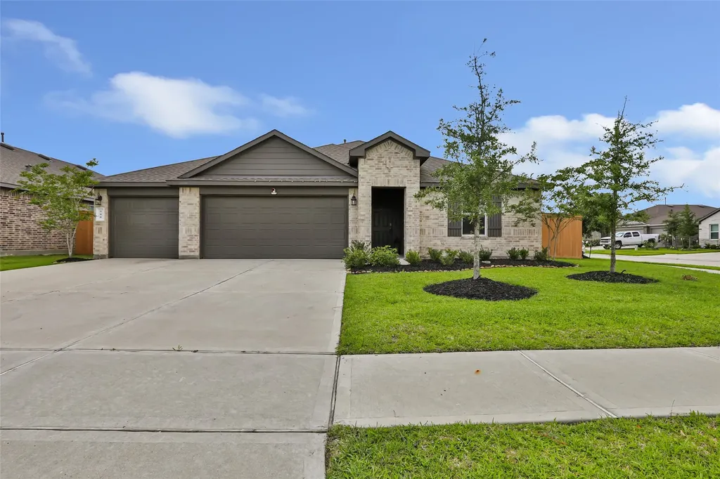 500 San Marcos Trail Dayton TX 77535