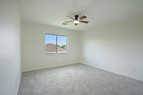 4419 Crossvine Avenue Baytown TX 77521