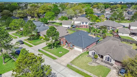 1010 Hyland Lane League City TX 77573