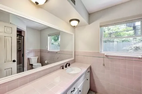 10727 Piping Rock Lane Houston TX 77042