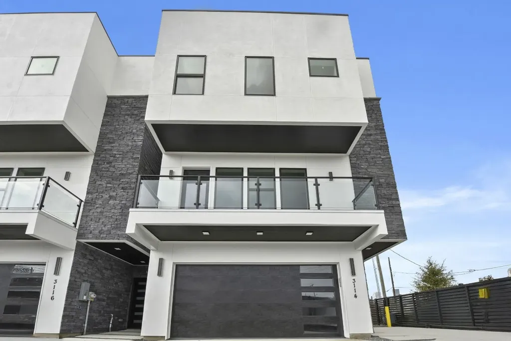 3114 Clay Street Houston TX 77003