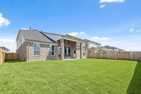4522 Whisperwood Drive Rosenberg TX 77471