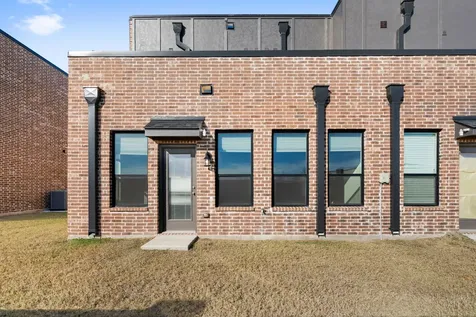 2041 Layla Drive Waxahachie TX 75165