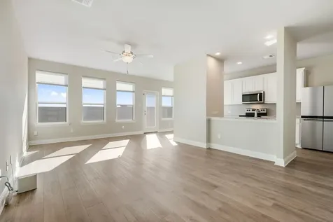 2041 Layla Drive Waxahachie TX 75165