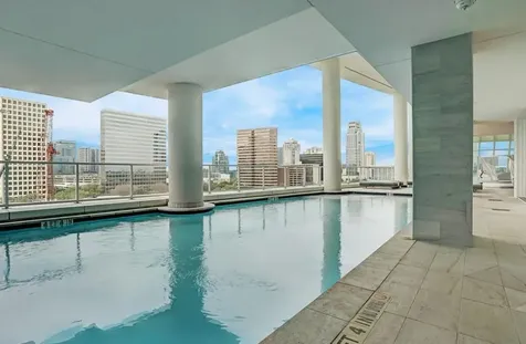 4521 San Felipe Street 1903 Houston TX 77027