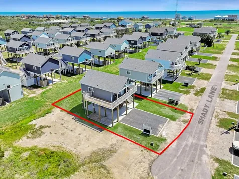 1094 Shady Lane Gilchrist TX 77617
