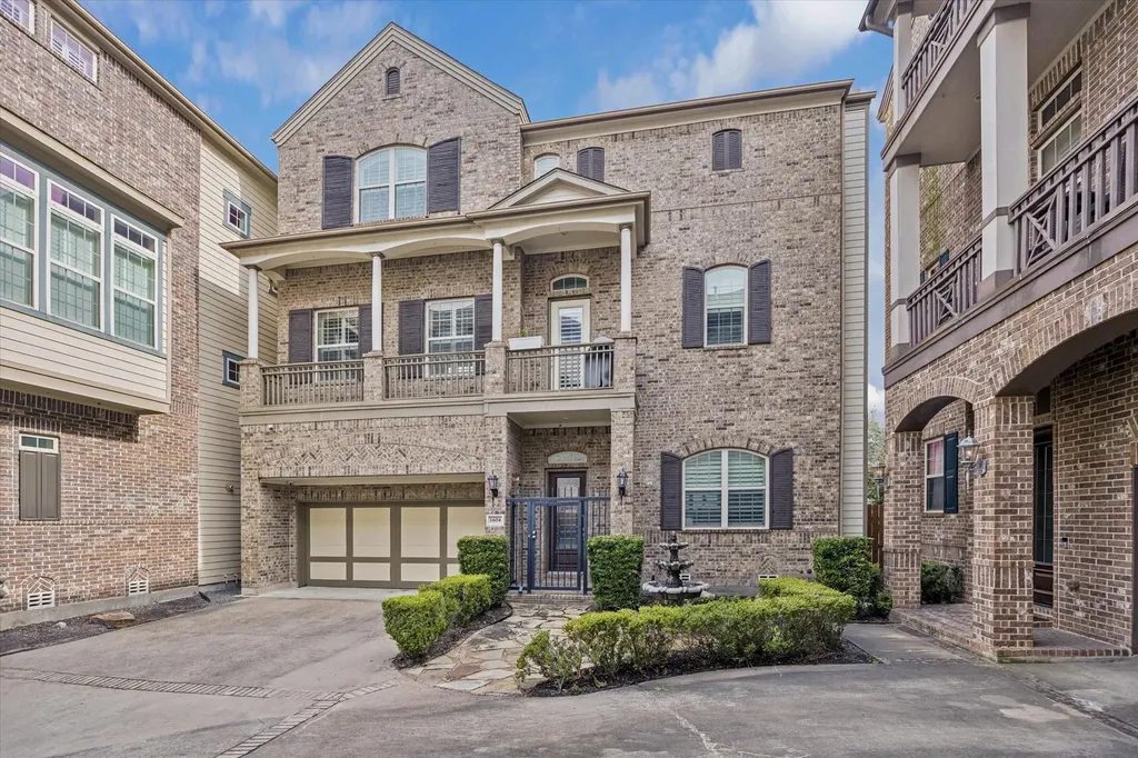 1604 W 24th Street Houston TX 77008