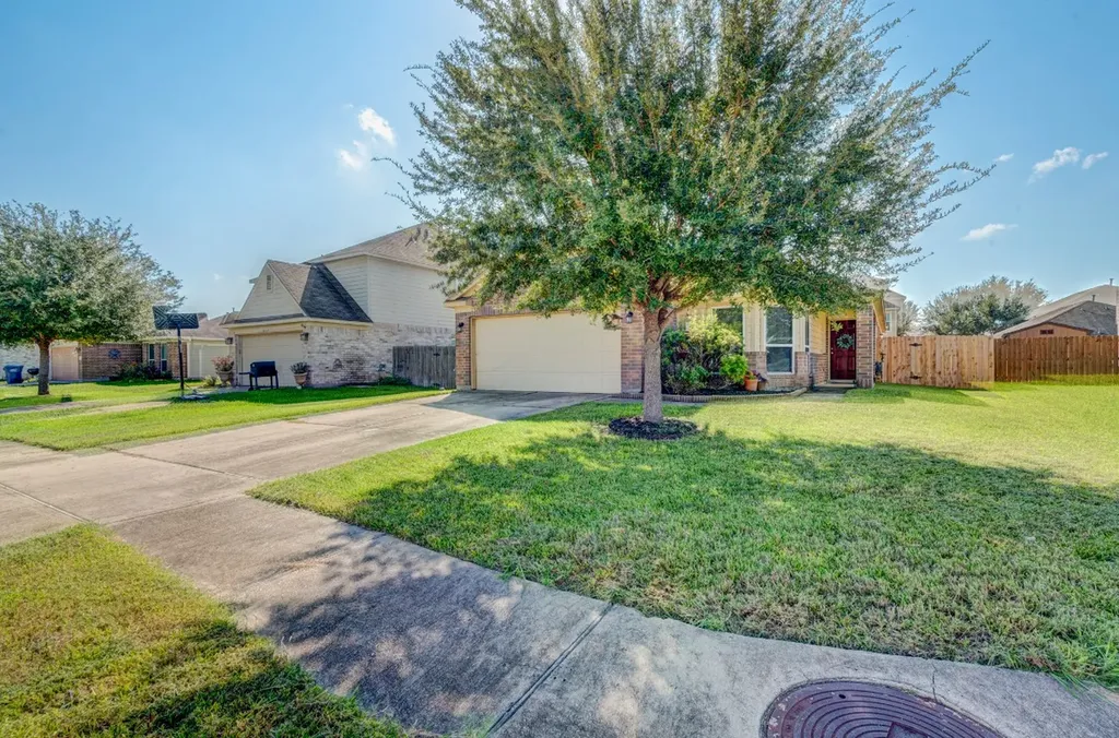2031 Upland Plover Court Rosenberg TX 77471
