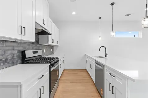 8403 Sunnyhill Street Houston TX 77088