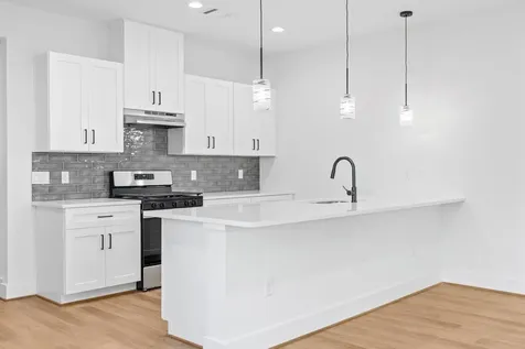 8403 Sunnyhill Street Houston TX 77088