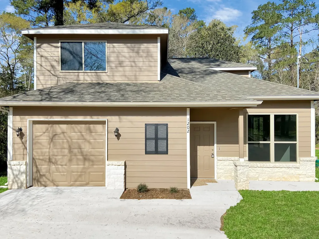 1202 Saint Lawrence River Road Montgomery TX 77316