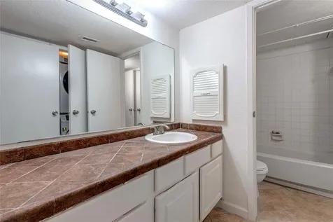 3005 Walnut Bend Lane 12 Houston TX 77042