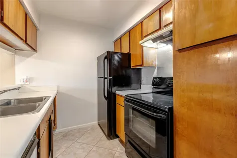 3005 Walnut Bend Lane 12 Houston TX 77042