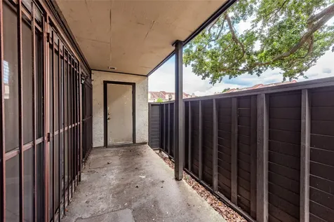 3005 Walnut Bend Lane 12 Houston TX 77042