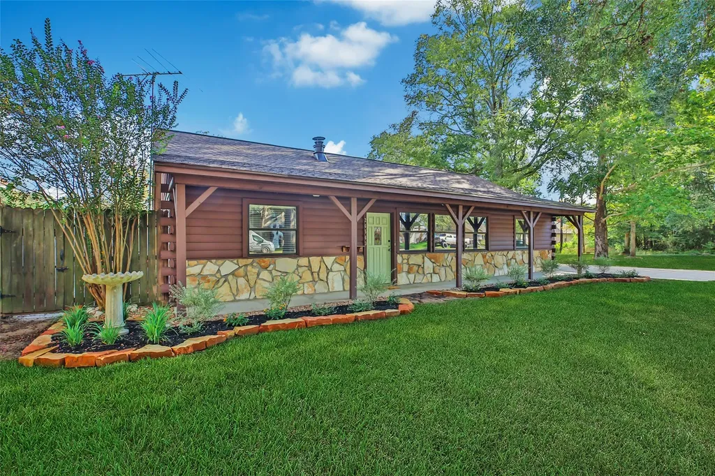 26563 Lazy Lane Magnolia TX 77355