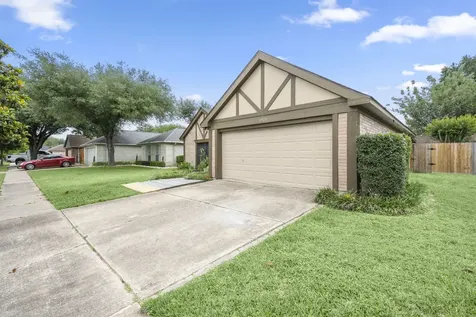 19523 Glenway Falls Drive Katy TX 77449