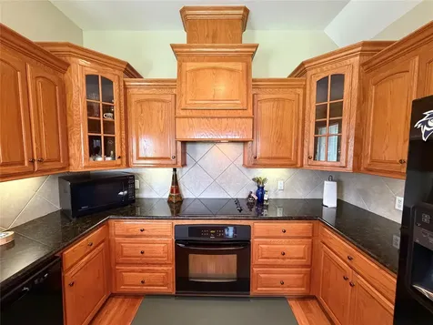 1448 S Bluebonnet Lane Angleton TX 77515