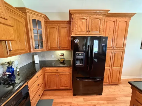 1448 S Bluebonnet Lane Angleton TX 77515