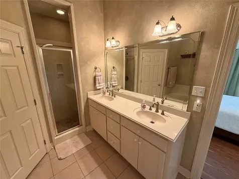 1448 S Bluebonnet Lane Angleton TX 77515