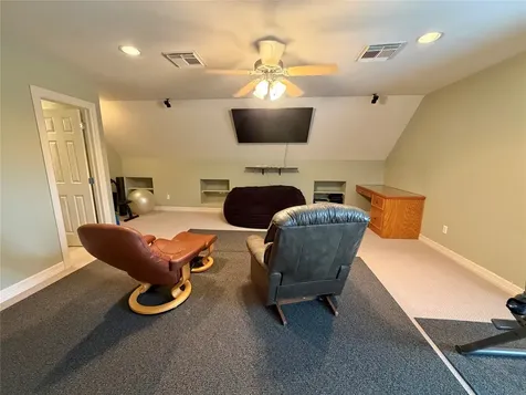 1448 S Bluebonnet Lane Angleton TX 77515