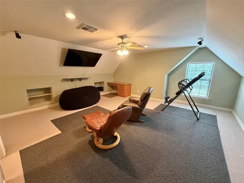 1448 S Bluebonnet Lane Angleton TX 77515