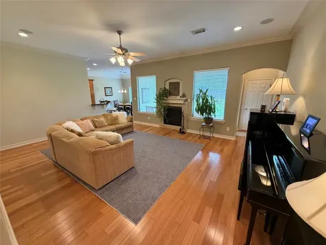 1448 S Bluebonnet Lane Angleton TX 77515