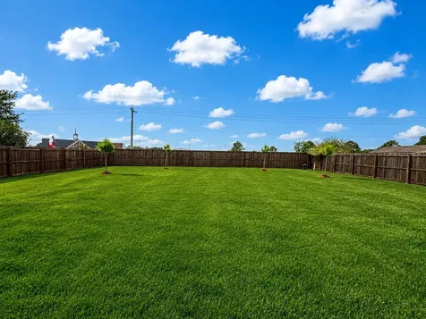 1448 S Bluebonnet Lane Angleton TX 77515