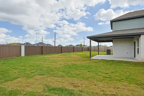 5003 Waxwing Drive Rosenberg TX 77471