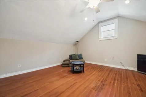 2302 Wentworth Street Houston TX 77004