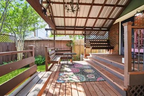 2302 Wentworth Street Houston TX 77004