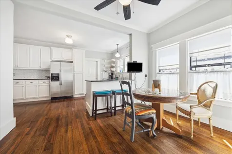 2302 Wentworth Street Houston TX 77004