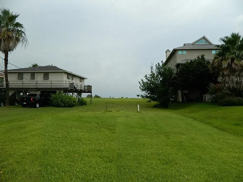 2006 Todville Road Seabrook TX 77586