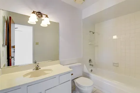 928 W Main Street Houston TX 77006