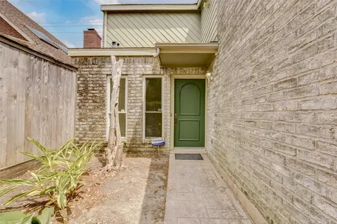 928 W Main Street Houston TX 77006