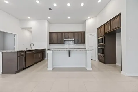 212 Milas Cove Montgomery TX 77316
